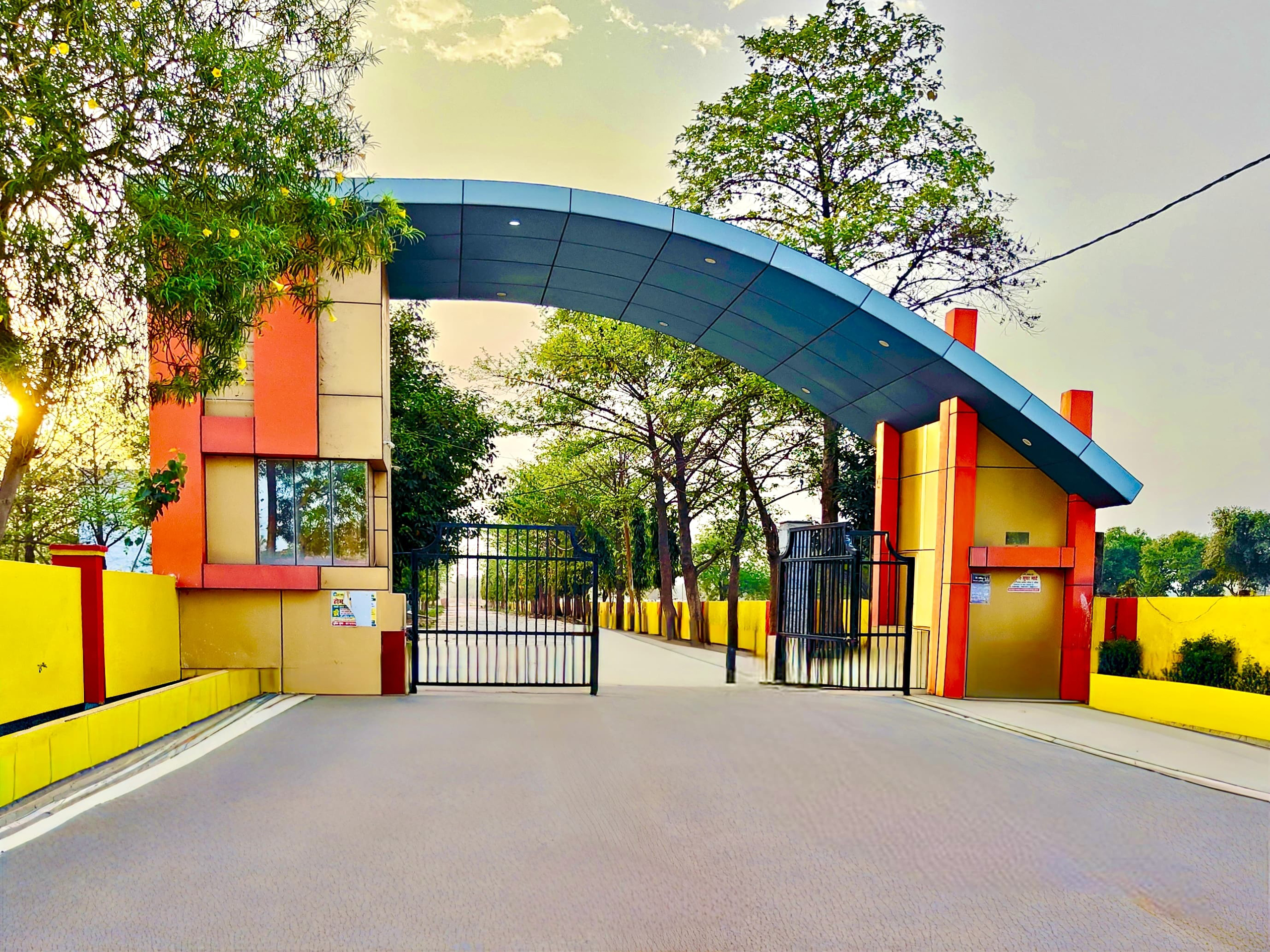 rk puram main gate